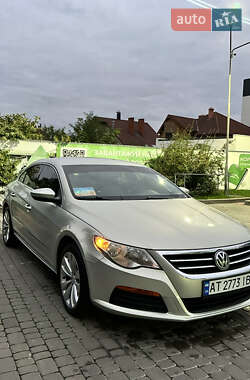 Купе Volkswagen CC / Passat CC 2010 в 