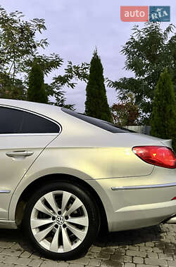 Купе Volkswagen CC / Passat CC 2010 в 
