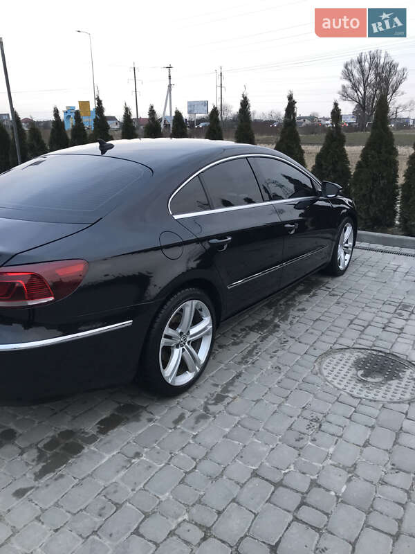 Купе Volkswagen CC / Passat CC 2012 в Львові