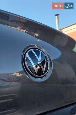 Купе Volkswagen CC / Passat CC 2013 в 