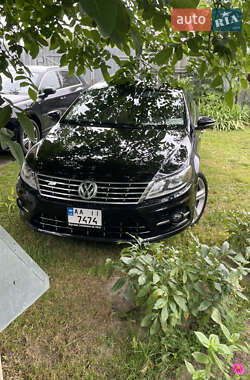 Купе Volkswagen CC / Passat CC 2016 в Вышгороде