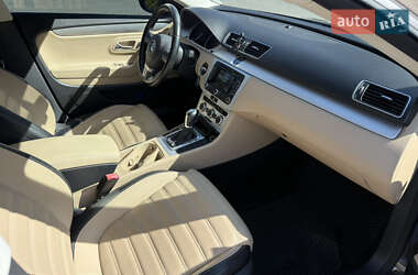 Купе Volkswagen CC / Passat CC 2012 в 