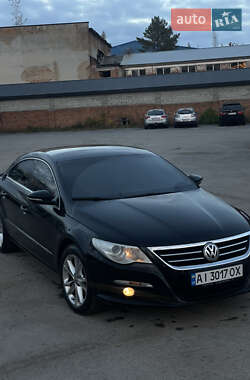 Купе Volkswagen CC / Passat CC 2010 в Звягелі