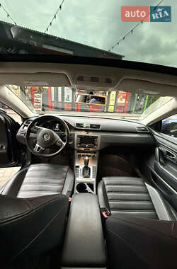 Купе Volkswagen CC / Passat CC 2013 в 