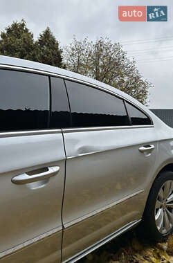Купе Volkswagen CC / Passat CC 2011 в 