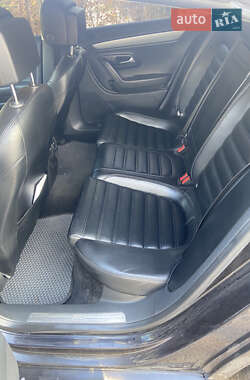 Купе Volkswagen CC / Passat CC 2012 в 