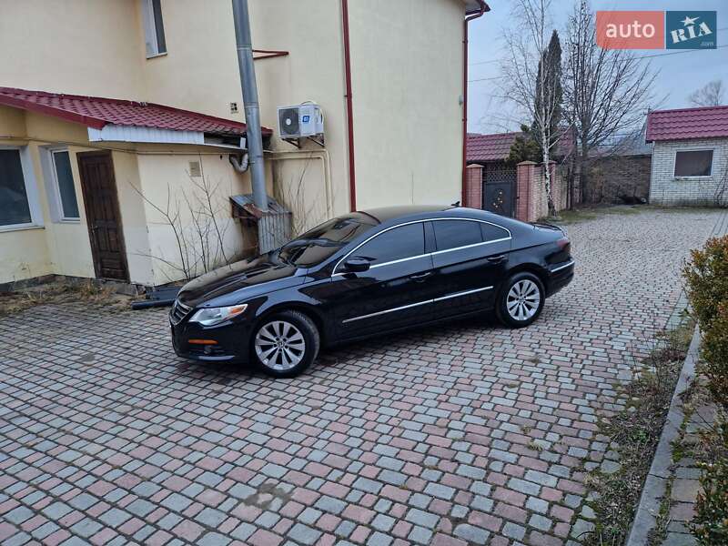 Купе Volkswagen CC / Passat CC 2009 в Надворной