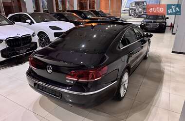 Купе Volkswagen CC / Passat CC 2015 в 