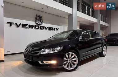 Купе Volkswagen CC / Passat CC 2015 в 