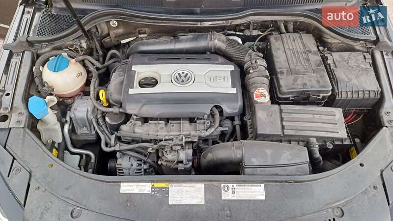 Купе Volkswagen CC / Passat CC 2014 в Запоріжжі