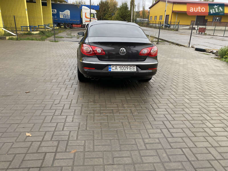 Купе Volkswagen CC / Passat CC 2008 в Умані