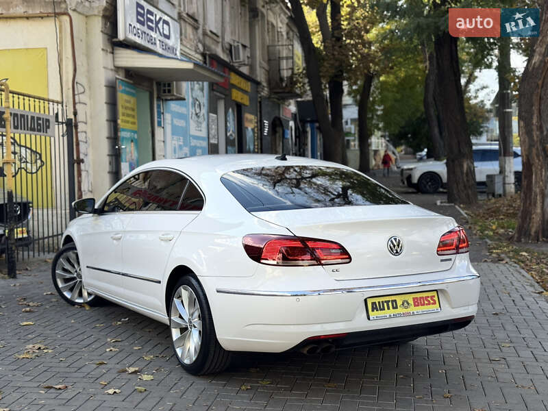 Купе Volkswagen CC / Passat CC 2012 в Николаеве фото 12 Купе Volkswagen CC / Passat CC 2012 в Николаеве