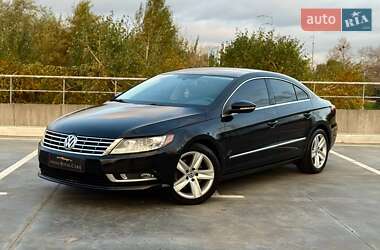 Купе Volkswagen CC / Passat CC 2014 в 