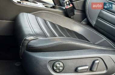 Купе Volkswagen CC / Passat CC 2014 в 