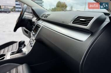Купе Volkswagen CC / Passat CC 2014 в 