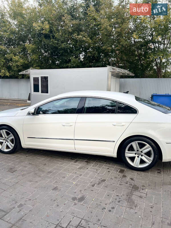 Купе Volkswagen CC / Passat CC 2013 в Києві фото 22 Купе Volkswagen CC / Passat CC 2013 в Києві