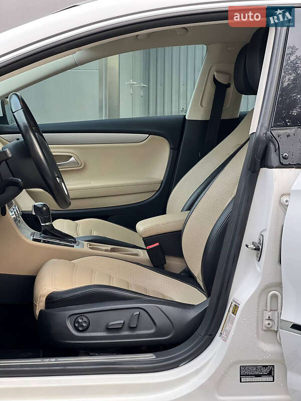 Купе Volkswagen CC / Passat CC 2013 в Києві фото 31 Купе Volkswagen CC / Passat CC 2013 в Києві