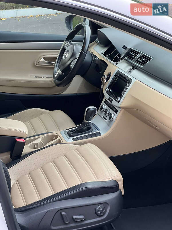Купе Volkswagen CC / Passat CC 2013 в Києві фото 38 Купе Volkswagen CC / Passat CC 2013 в Києві