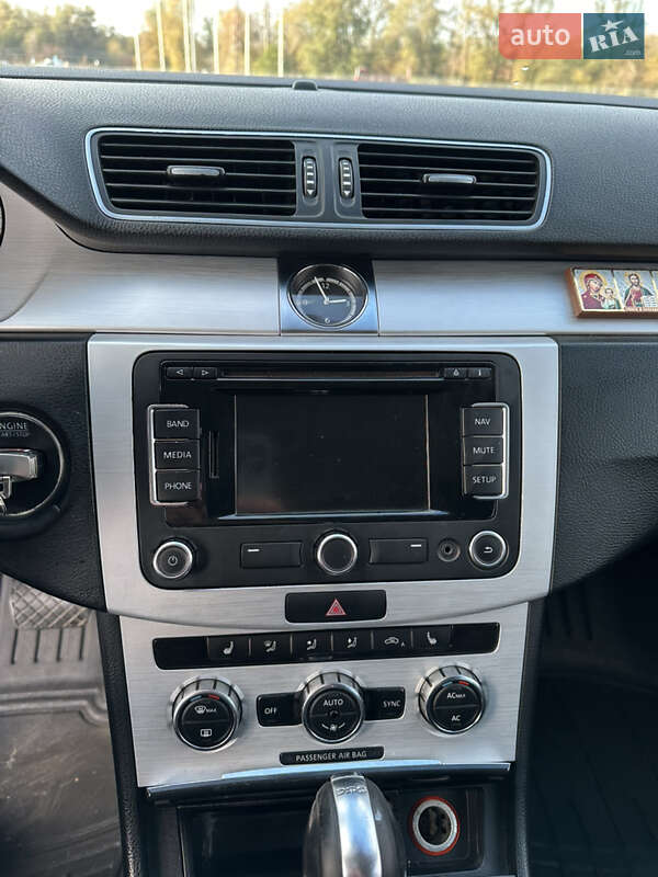 Купе Volkswagen CC / Passat CC 2012 в Запорожье