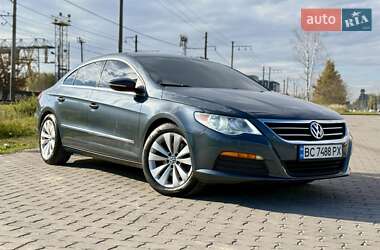 Купе Volkswagen CC / Passat CC 2011 в Львове