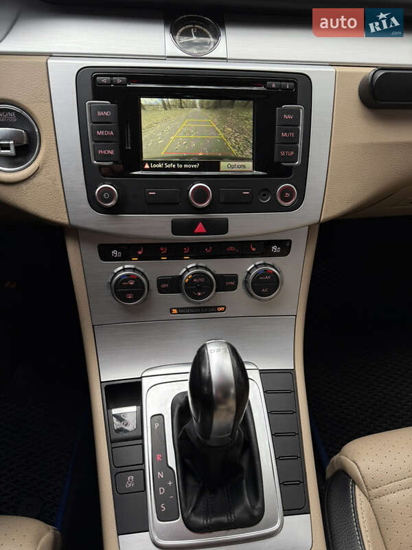 Купе Volkswagen CC / Passat CC 2014 в Білій Церкві