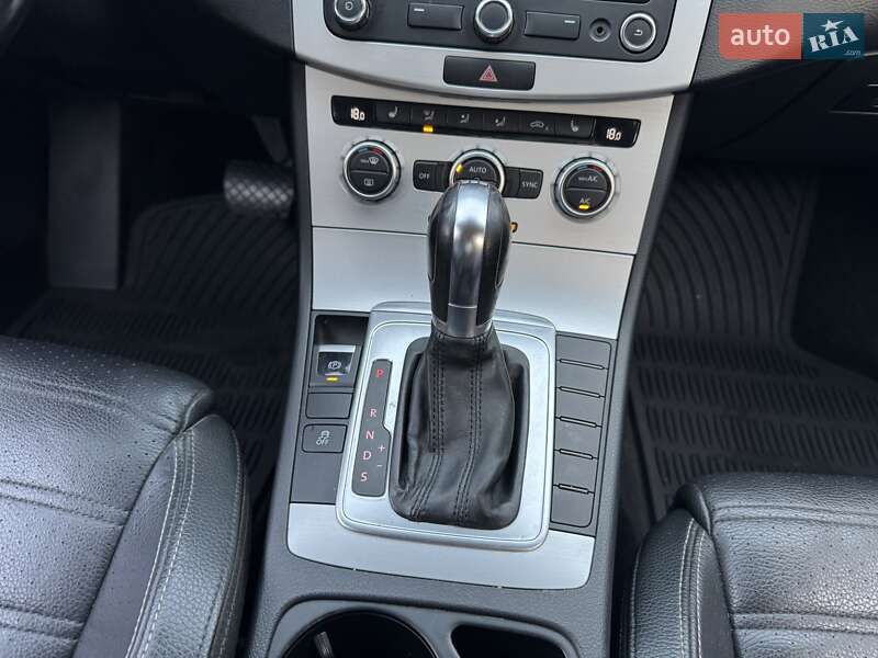 Купе Volkswagen CC / Passat CC 2013 в Киеве фото 45 Купе Volkswagen CC / Passat CC 2013 в Киеве