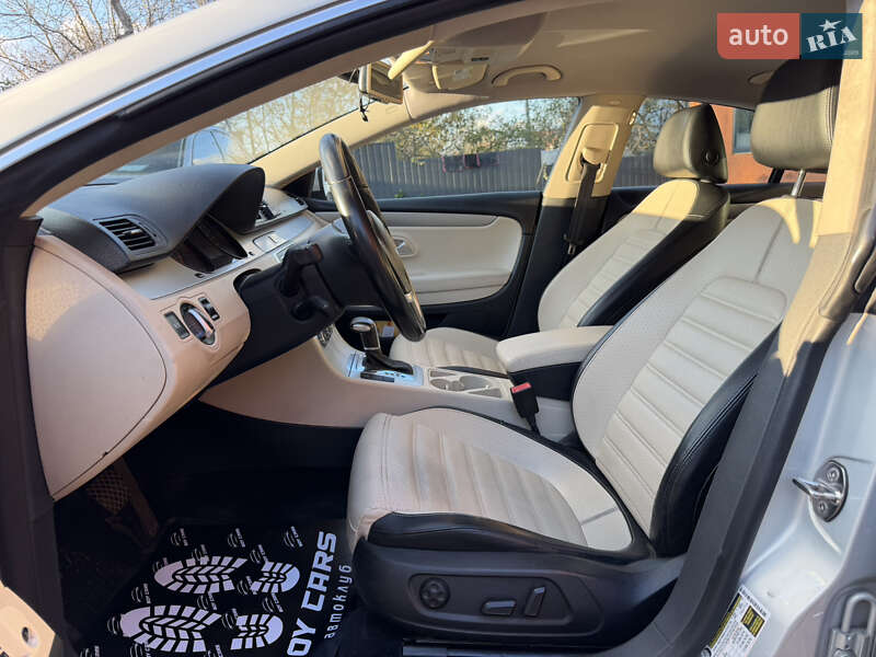 Купе Volkswagen CC / Passat CC 2010 в Івано-Франківську