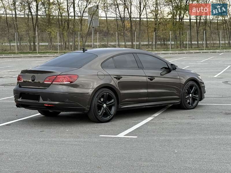 Купе Volkswagen CC / Passat CC 2013 в Дніпрі