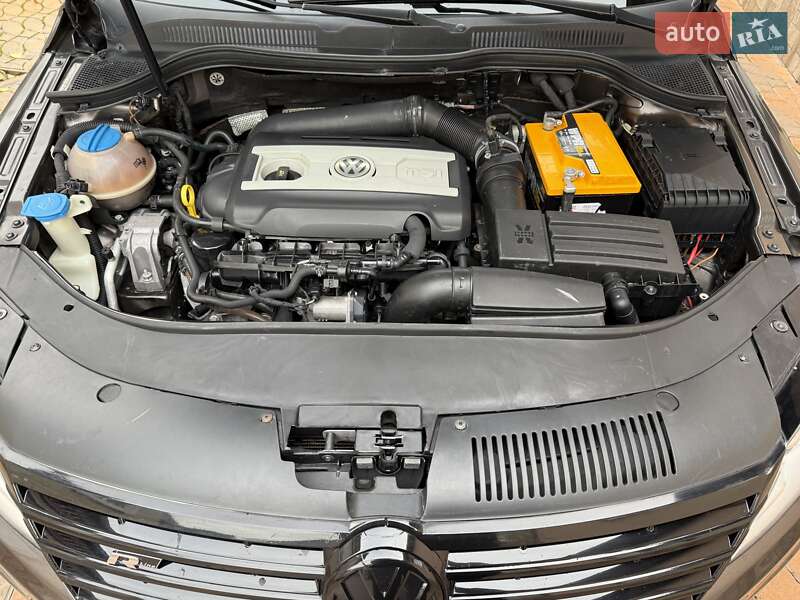 Купе Volkswagen CC / Passat CC 2013 в Дніпрі