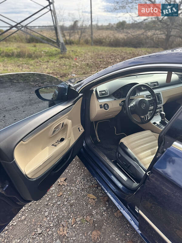 Купе Volkswagen CC / Passat CC 2013 в Подольске