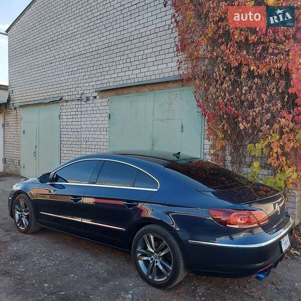 Купе Volkswagen CC / Passat CC 2012 в Дніпрі