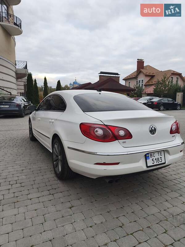 Купе Volkswagen CC / Passat CC 2011 в Шептицькому