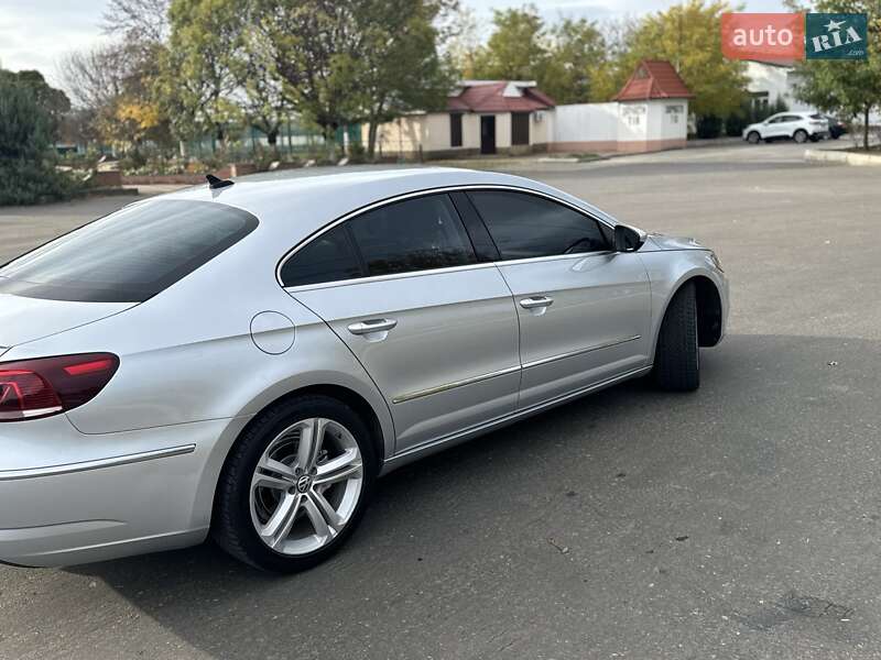 Купе Volkswagen CC / Passat CC 2012 в Сарате