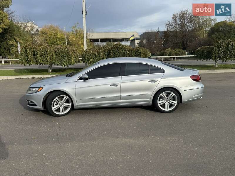 Купе Volkswagen CC / Passat CC 2012 в Сарате