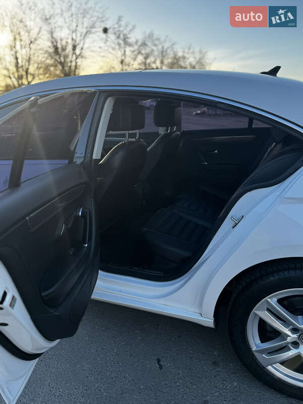 Купе Volkswagen CC / Passat CC 2014 в Львове фото 16 Купе Volkswagen CC / Passat CC 2014 в Львове