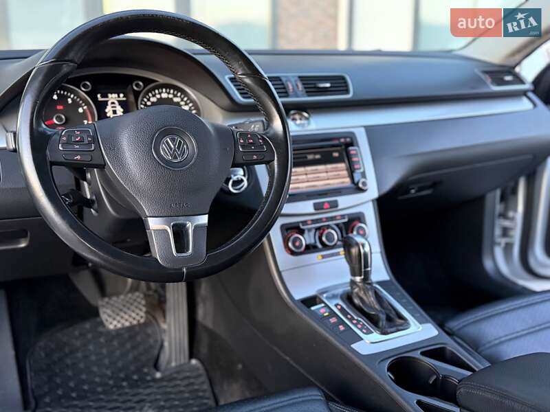 Купе Volkswagen CC / Passat CC 2011 в Тернополе фото 23 Купе Volkswagen CC / Passat CC 2011 в Тернополе