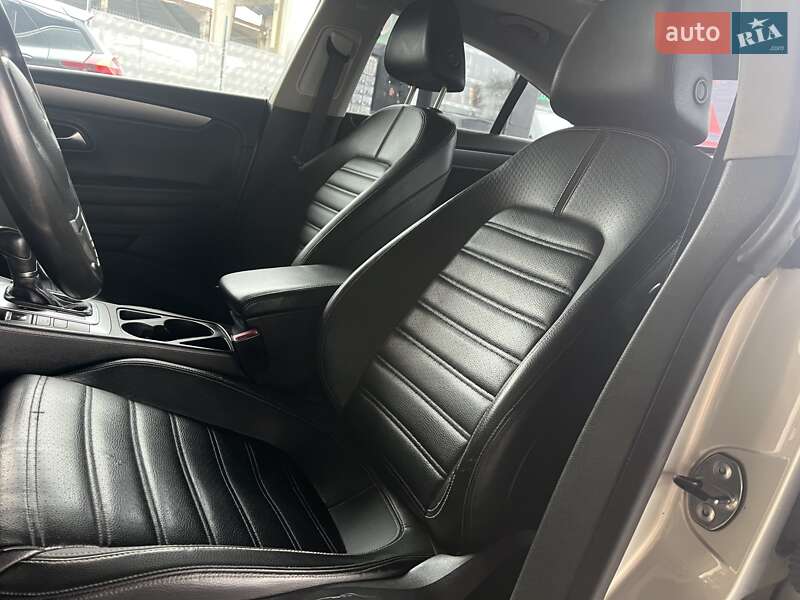 Купе Volkswagen CC / Passat CC 2011 в Вінниці