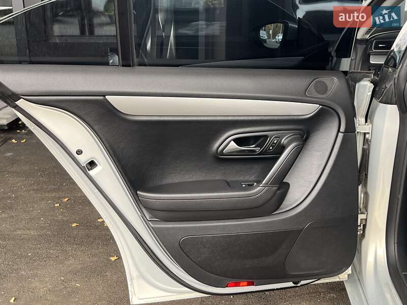 Купе Volkswagen CC / Passat CC 2011 в Вінниці