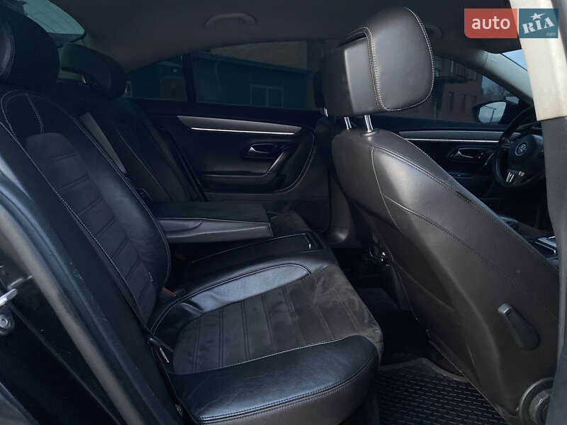 Купе Volkswagen CC / Passat CC 2012 в Хмельницком