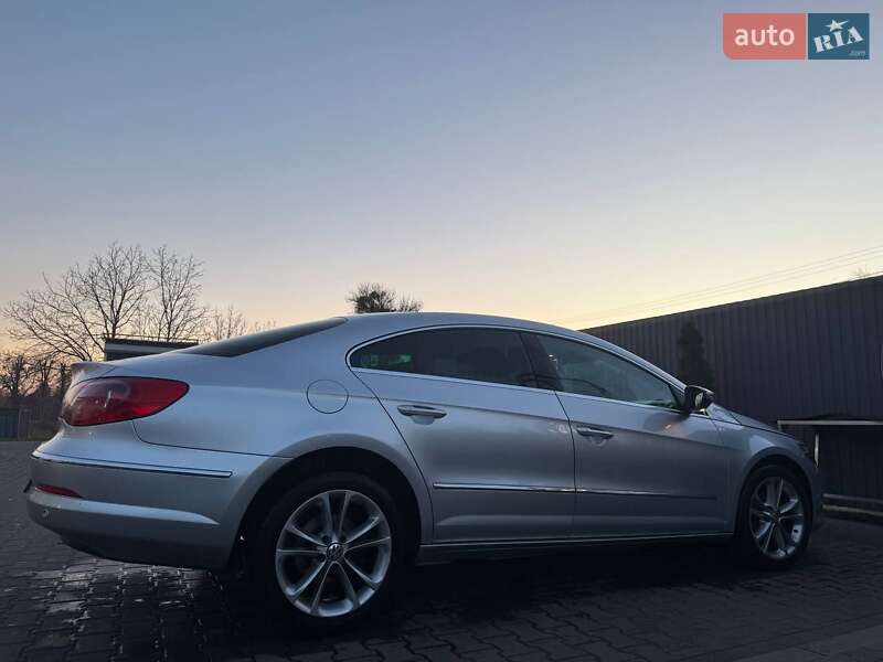 Купе Volkswagen CC / Passat CC 2009 в Радехове фото 12 Купе Volkswagen CC / Passat CC 2009 в Радехове