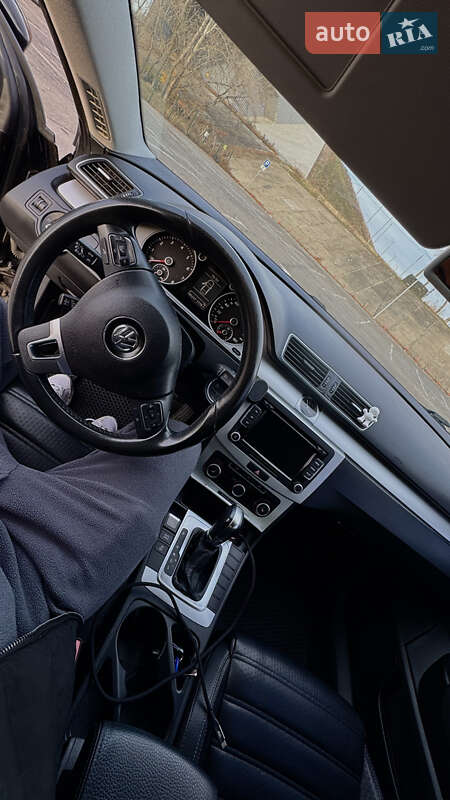 Купе Volkswagen CC / Passat CC 2011 в Киеве фото 18 Купе Volkswagen CC / Passat CC 2011 в Киеве