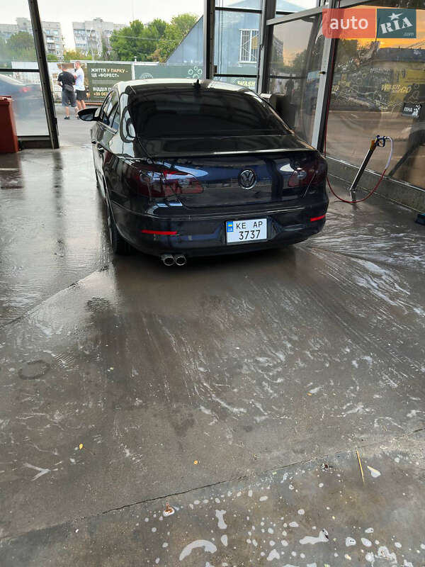 Купе Volkswagen CC / Passat CC 2010 в Днепре