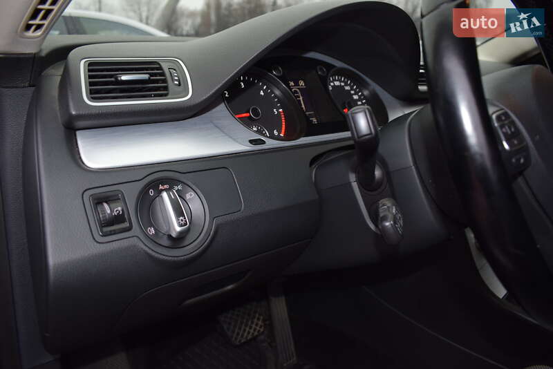 Купе Volkswagen CC / Passat CC 2012 в Житомире фото 21 Купе Volkswagen CC / Passat CC 2012 в Житомире