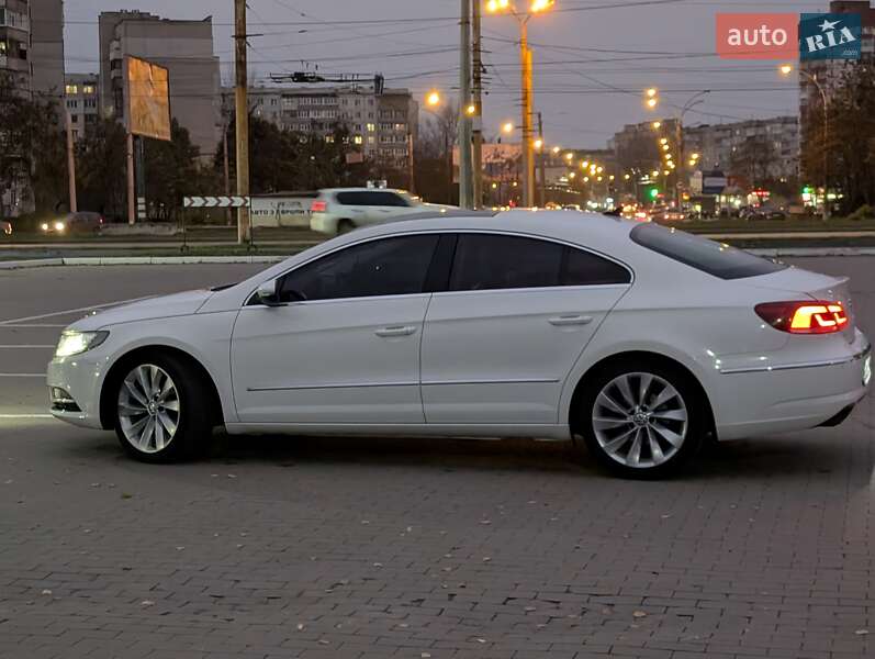 Купе Volkswagen CC / Passat CC 2014 в Сумах