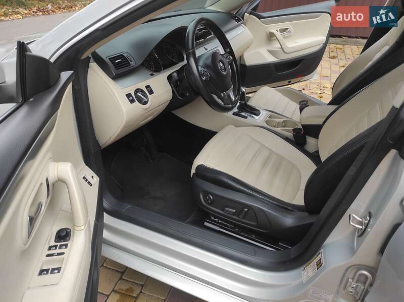 Купе Volkswagen CC / Passat CC 2009 в Одессе