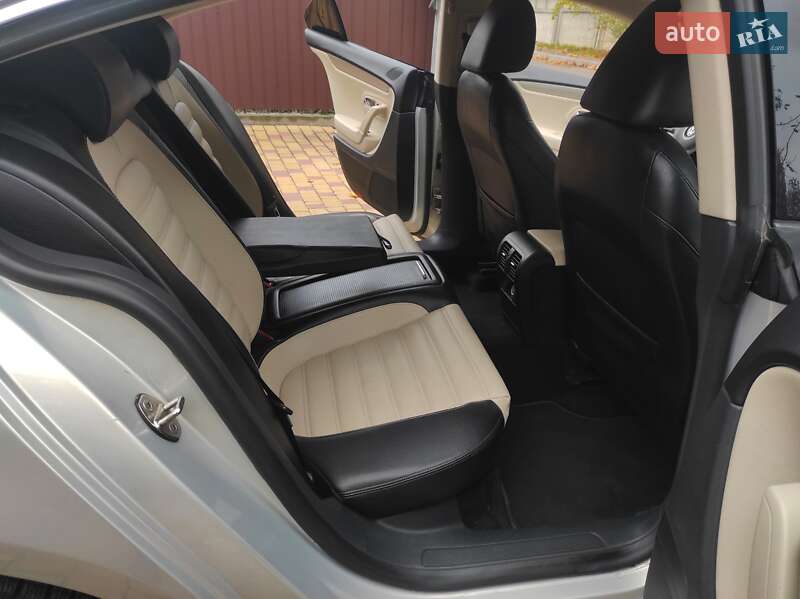 Купе Volkswagen CC / Passat CC 2009 в Одессе