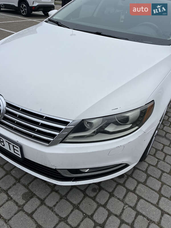 Купе Volkswagen CC / Passat CC 2012 в Львові