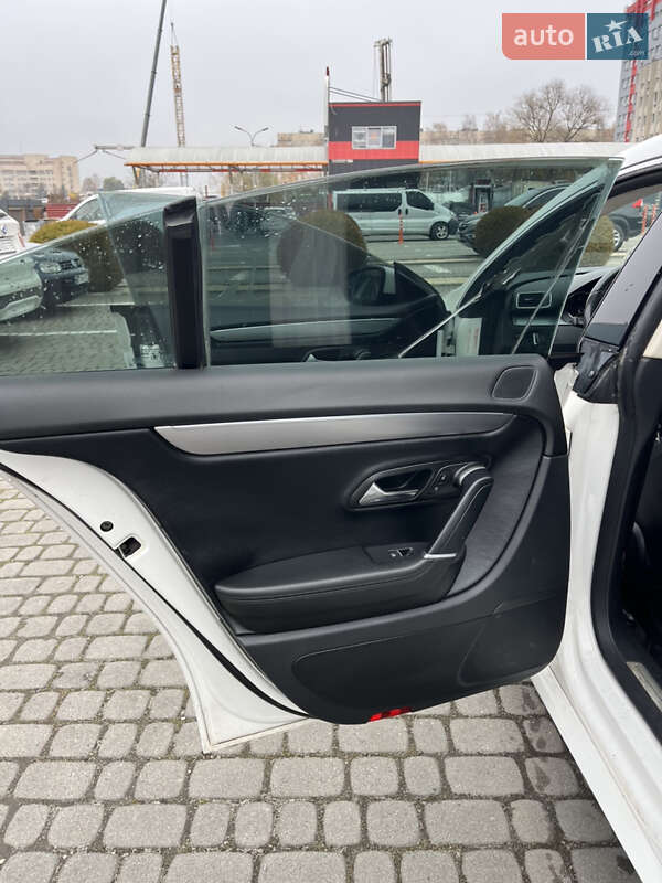 Купе Volkswagen CC / Passat CC 2012 в Львові