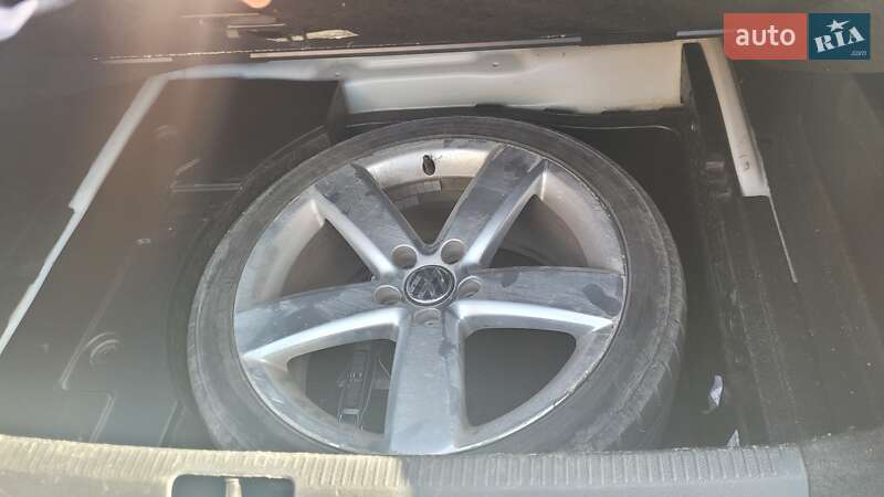 Купе Volkswagen CC / Passat CC 2010 в Тернополе фото 17 Купе Volkswagen CC / Passat CC 2010 в Тернополе