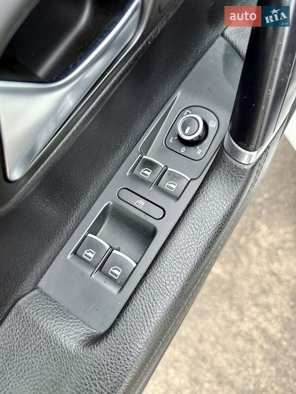 Купе Volkswagen CC / Passat CC 2012 в Одесі